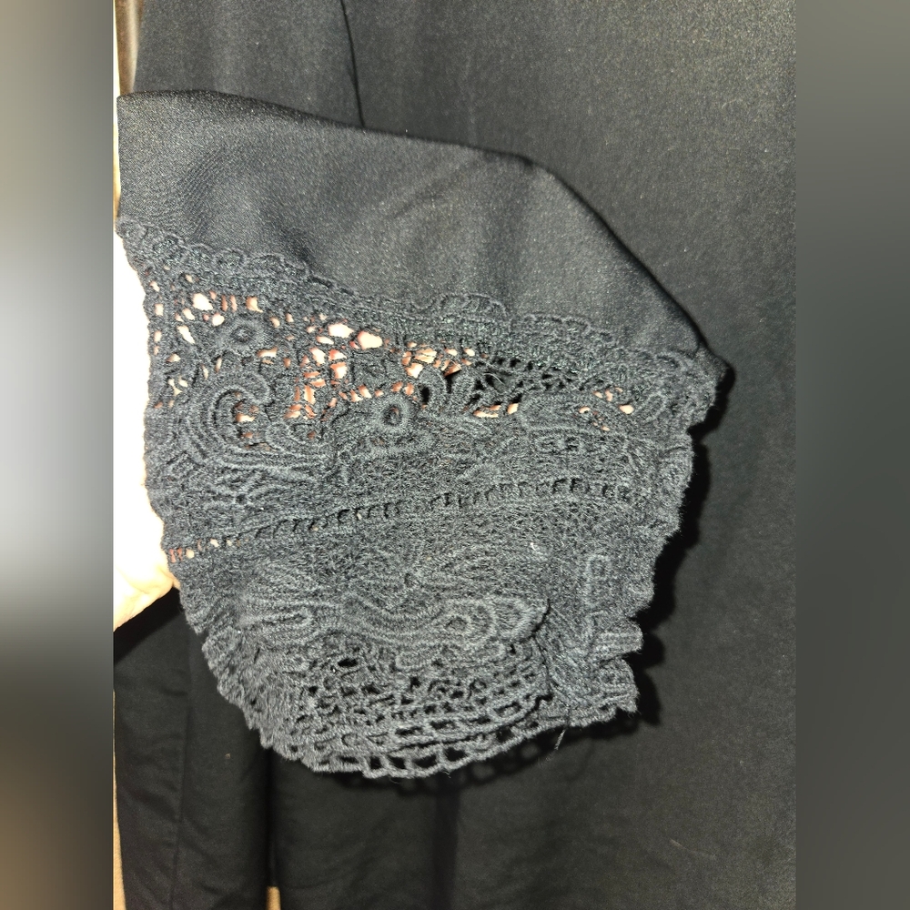 Women's Black Jessica London Blouse With Lace Cuff Detail Size 28 - Picture 3 of 12